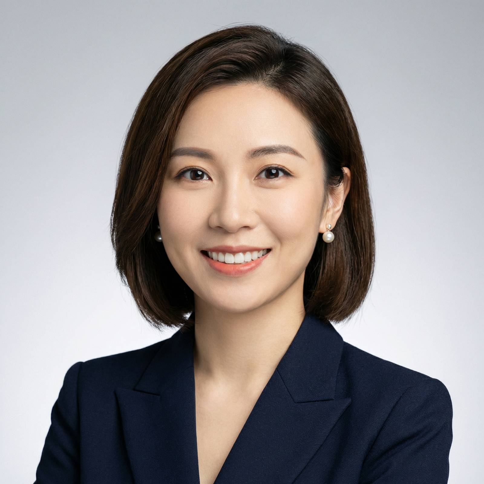 17c一起草制片人顾问